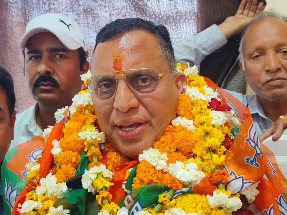 भाजपा के नए जिलाध्यक्ष अशोक रणोली ने संभाला पदभार : डूंगरपुर