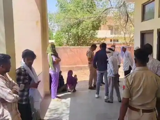 डूंगरपुर में 12 साल की छात्रा का शव पेड़ से लटका मिला, परिजनों ने जताई मौत पर आशंका