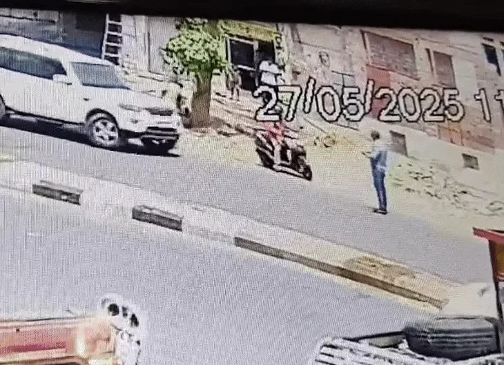 हिस्ट्रीशीटर ने की कांस्टेबल पर गाडी चढ़ाने की कोशिश
