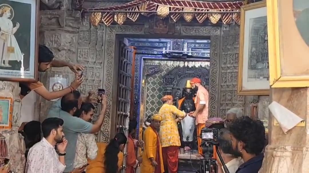 ज्येष्ठ पूर्णिमा पर जगदीश मंदिर में सम्पन्न हुआ भव्य स्नान उत्सव, 108 कलशों से हुआ ठाकुर जी का अभिषेक