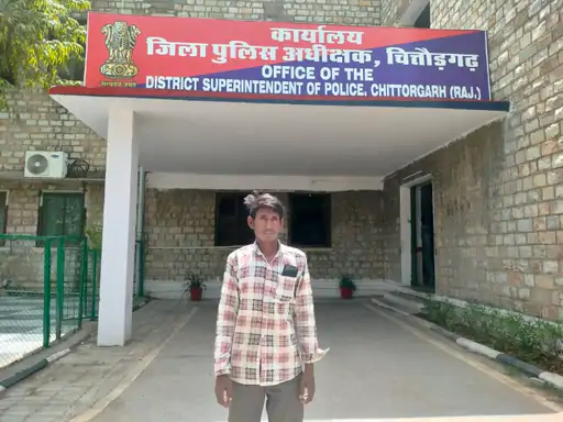 शंभूलाल बना ठगी का शिकार, चुकानी पड़ रही दूसरी बाइक की किस्तें, जो कभी चलाई ही नहीं