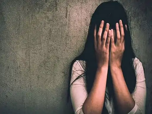 शादी का झांसा देकर 4 साल तक करता रहा युवती से रेप, मामला दर्ज