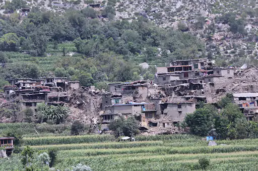 अफगानिस्तान में फिर भूकंप, अबतक 1400 लोगों की मौत: भारत ने 15 टन फूड आइटम और 1000 टेंट भेजे